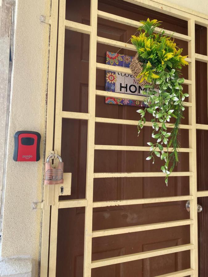 Lh Homestay Bandar Utama กัวมูสัง ภายนอก รูปภาพ